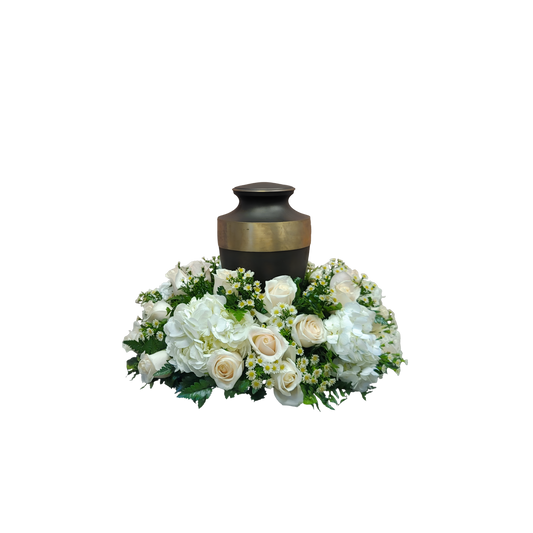 UR-03 Arreglo para urna de rosas y hortensias